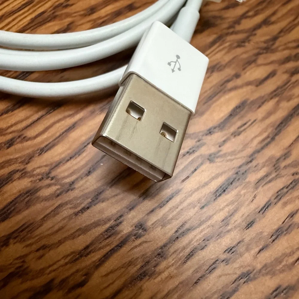 Apple USB-C to Lightning Charging Cable, 1M